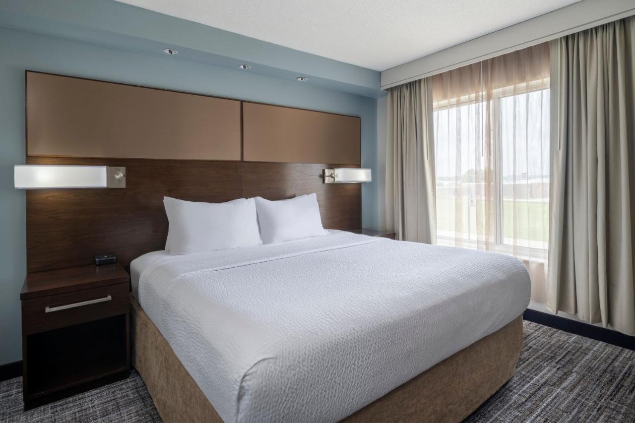 Residence Inn By Marriott Блумингтон Экстерьер фото